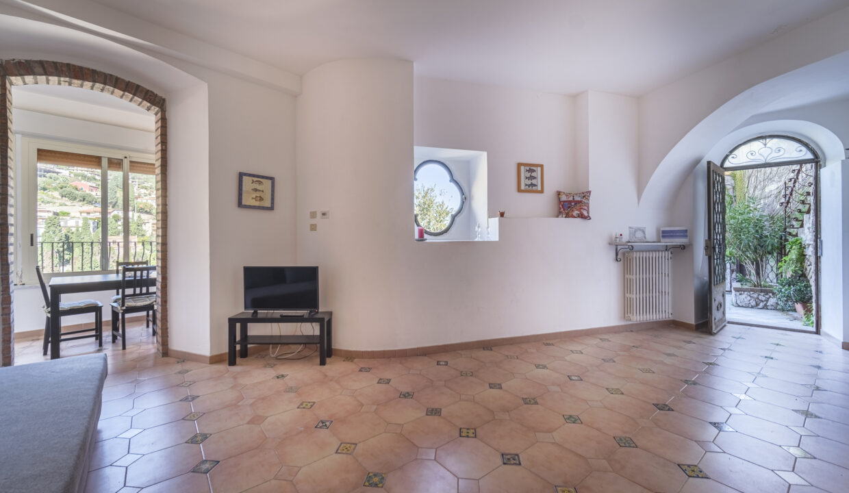_DSF0211-HDR