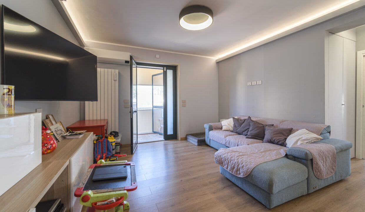 _DSF4514-HDR