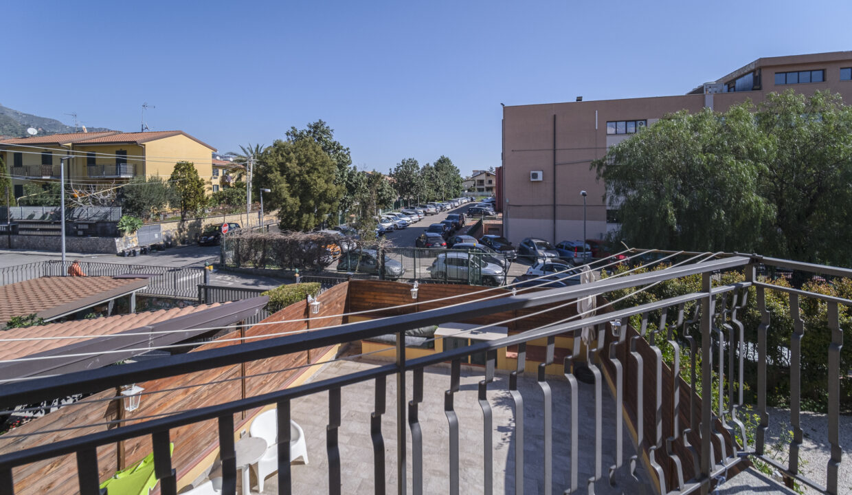 _DSF4619-HDR